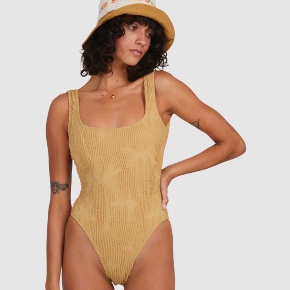 🔥🔥BILLABONG - VERANO SQUARE TANKER ONE PIECE🔥🔥 - Picture 10 of 11